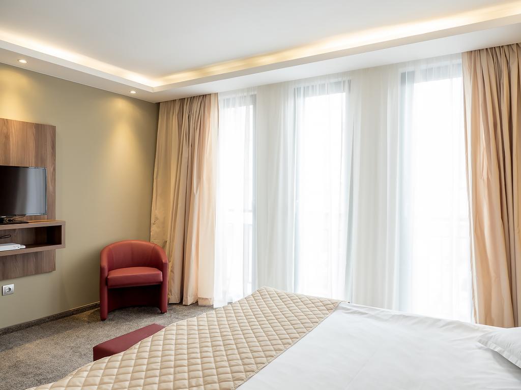 Hotel Calipso Hotel Sofia Ngoại thất bức ảnh